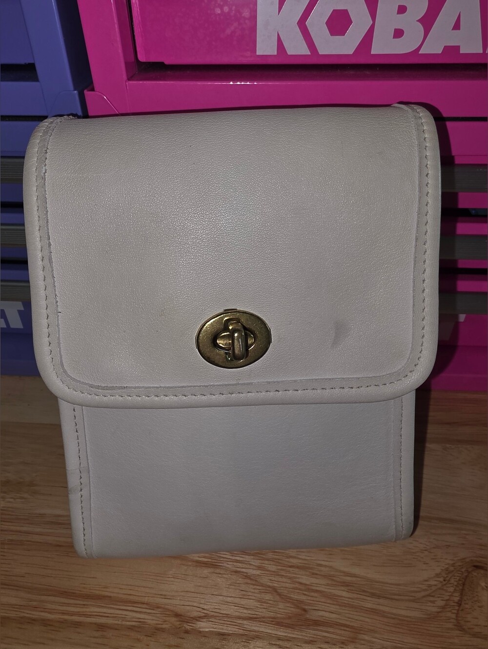 Coach Vintage Scooter 9893 Bone Cream Small Crossbody Bag Turn-Lock